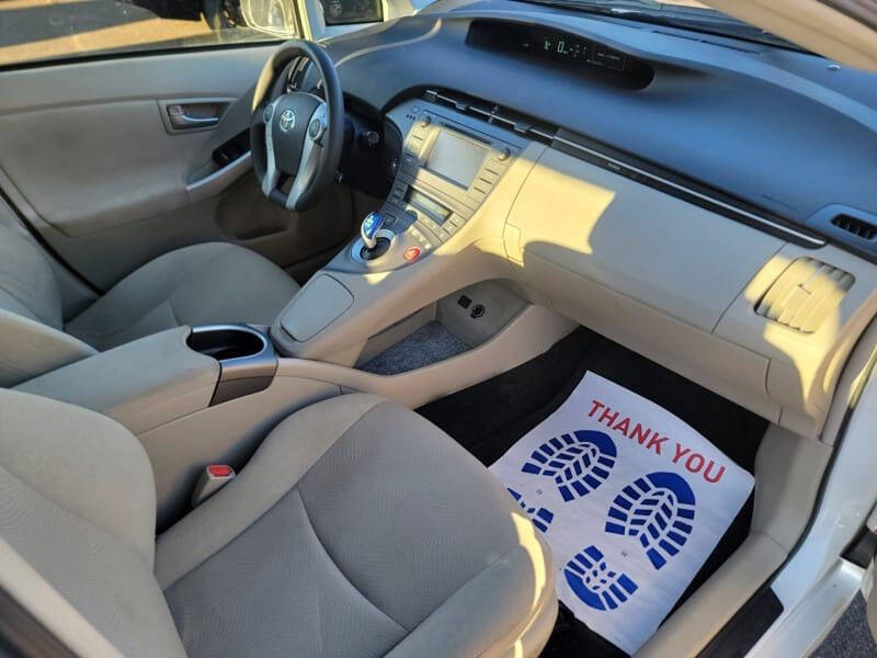 2014 Toyota Prius Five