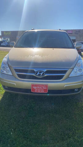 2008 Hyundai Entourage GLS
