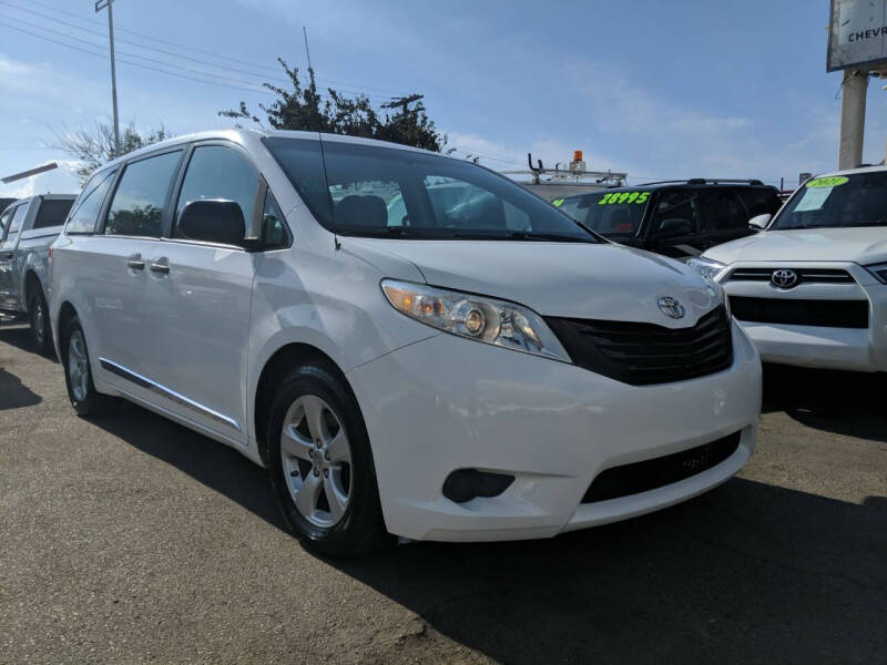 2014 Toyota Sienna L 7-Passenger