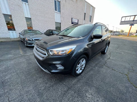 2018 Ford Escape for sale at AUTOSAVIN in Villa Park IL