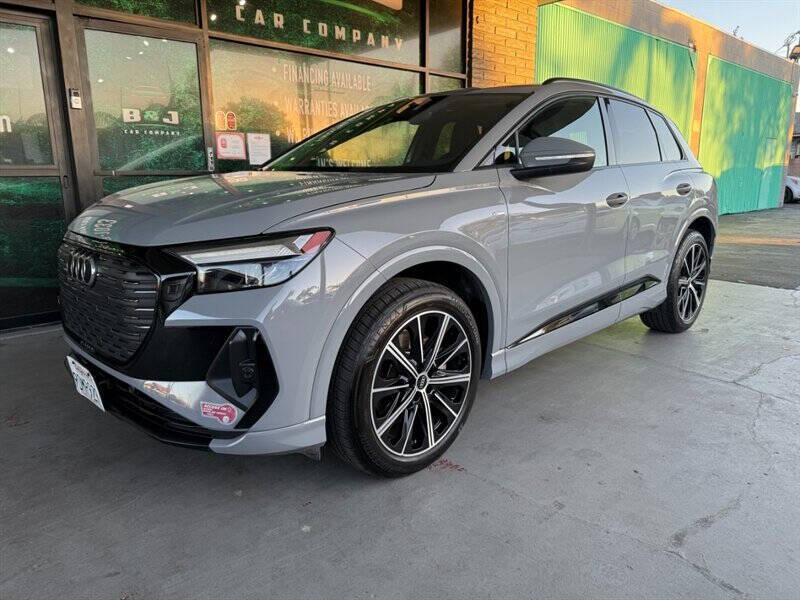 2022 Audi Q4 e-tron quattro Premium Plus 50