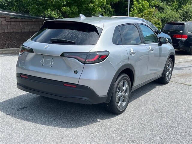 2027 Honda HR-V LX