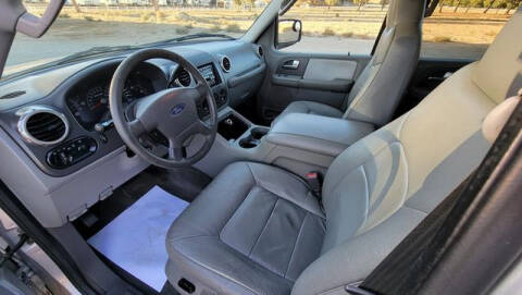 2004 Ford Expedition XLT