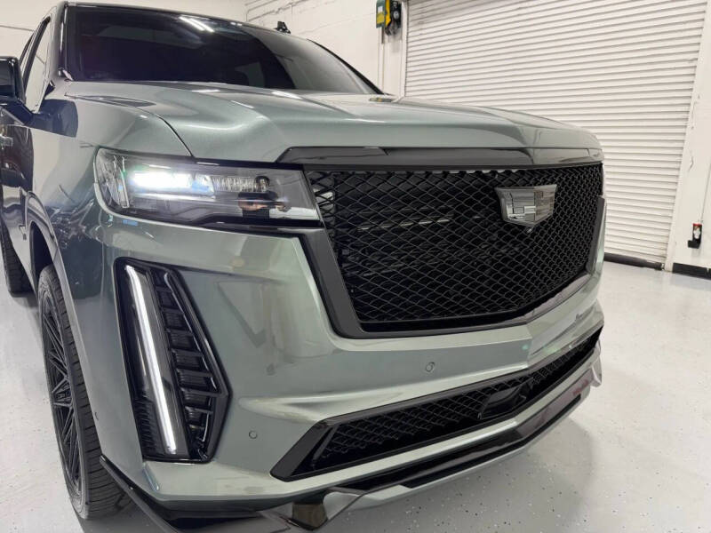 2024 Cadillac Escalade-V