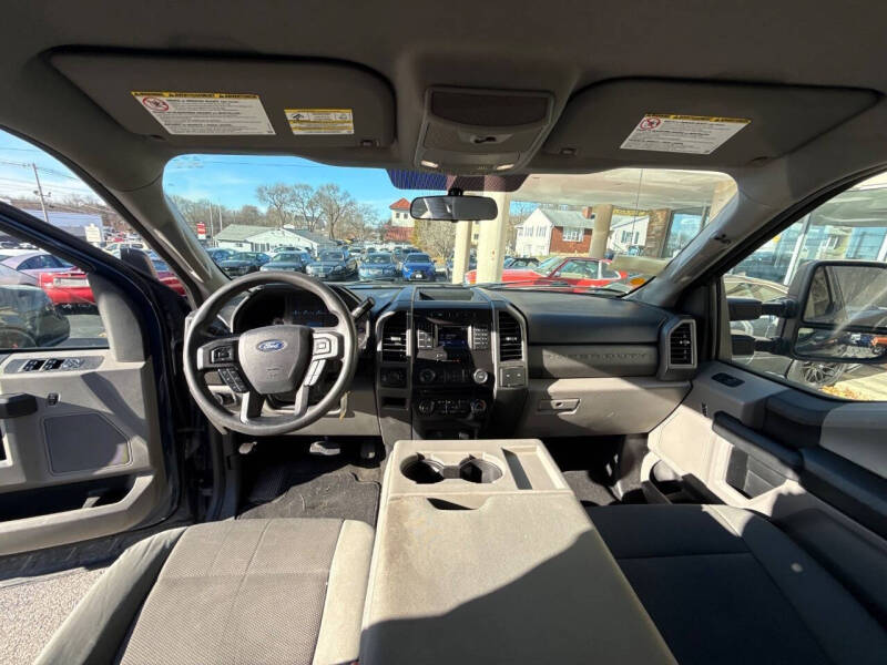 2017 Ford F-350 Super Duty XL