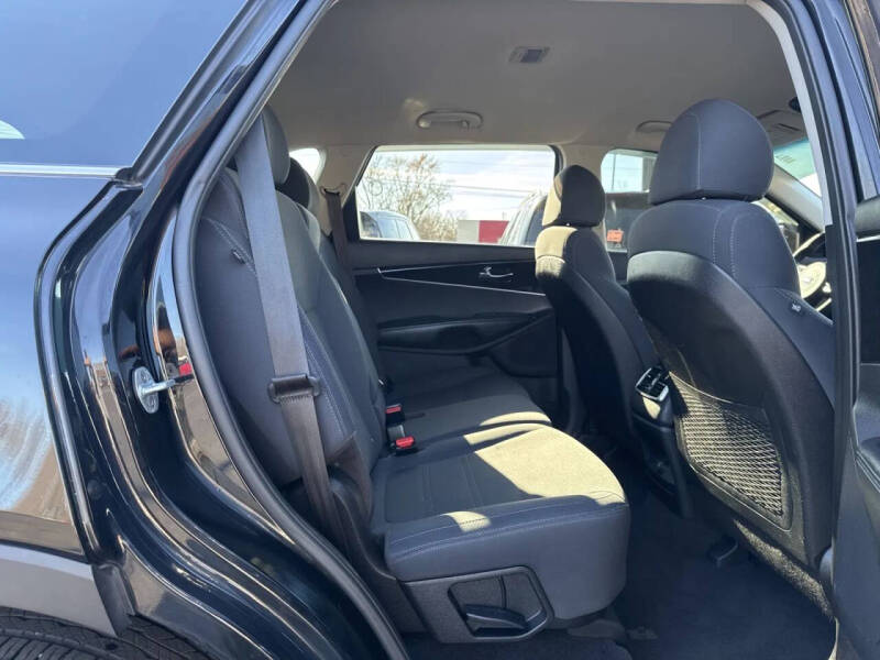 2018 Kia Sorento L