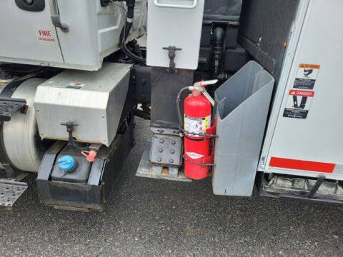 2016 International WorkStar 7400