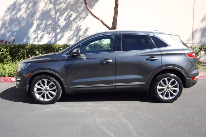 2017 Lincoln MKC Select