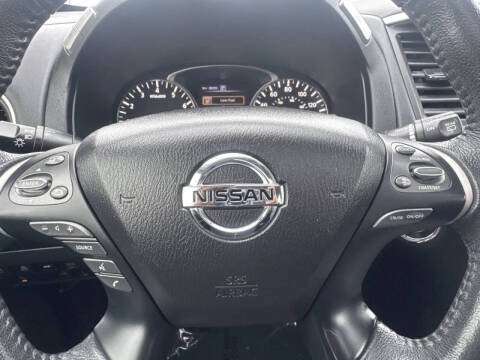 2017 Nissan Pathfinder