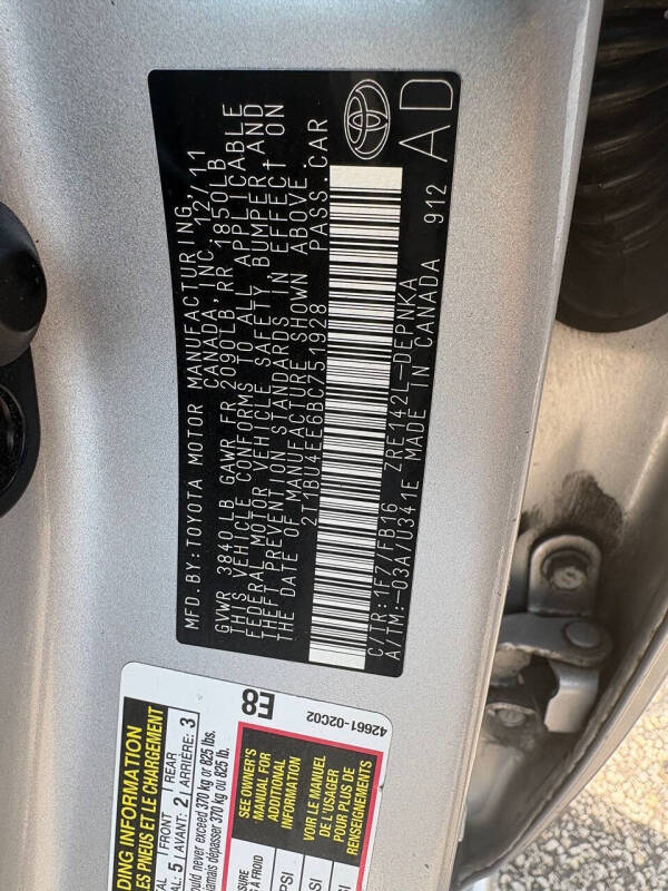 2011 Toyota Corolla LE
