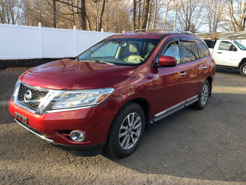 2014 Nissan Pathfinder for sale at The Used Car Company LLC in Prospect CT