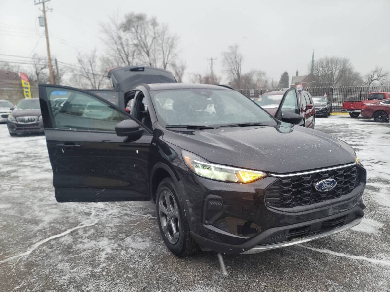 2025 Ford Escape ST-Line