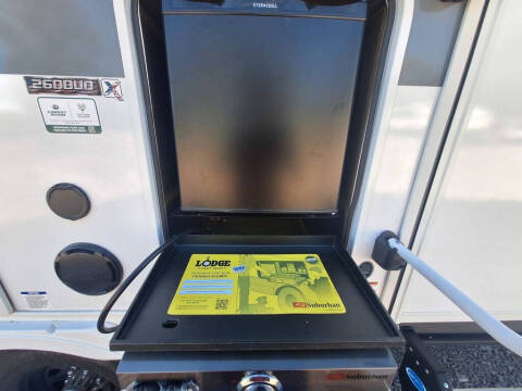 2025 Forest River Salem 26DBUDX