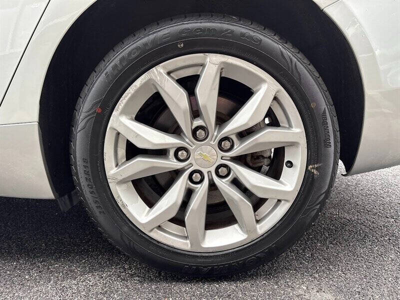 2017 Chevrolet Impala LT