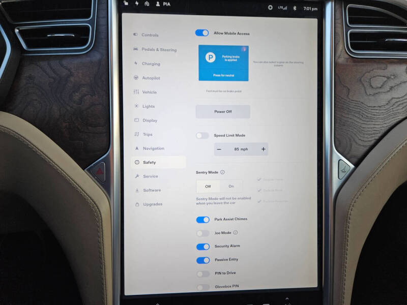 2017 Tesla Model S