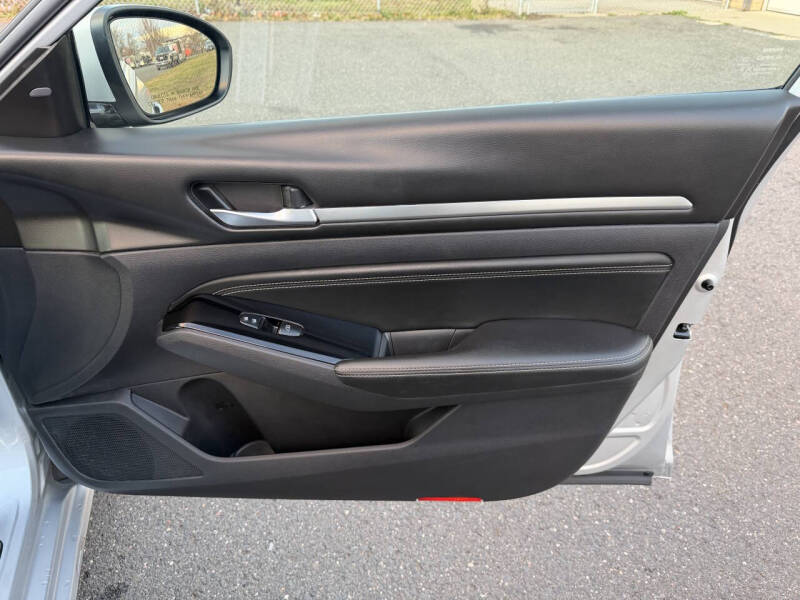 2020 Nissan Altima 2.5 SL