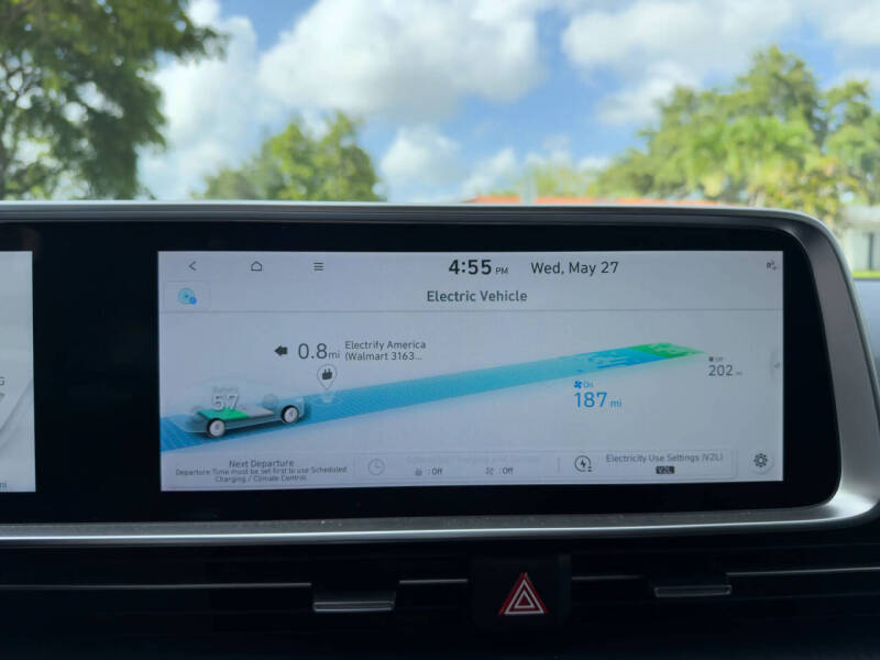 2024 Hyundai IONIQ 6 SE