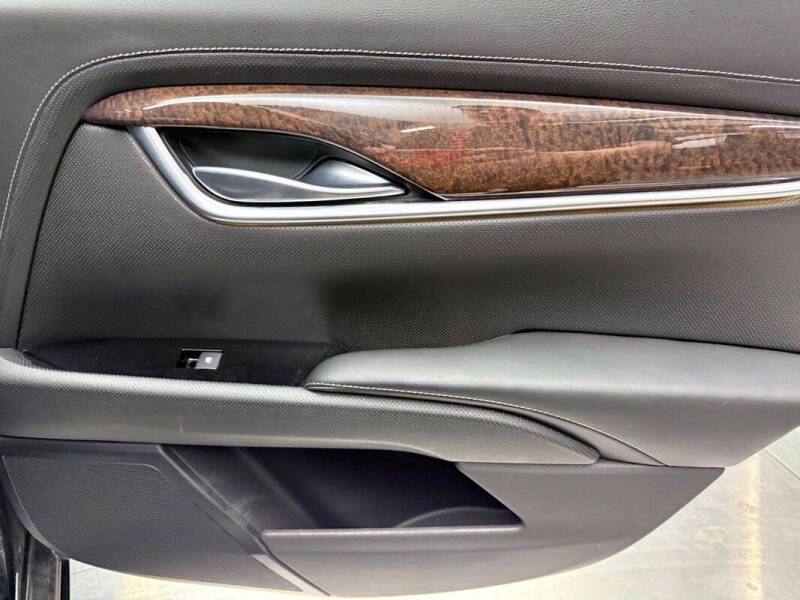 2013 Cadillac XTS Luxury Collection