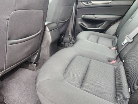 2017 Mazda CX-5 Sport