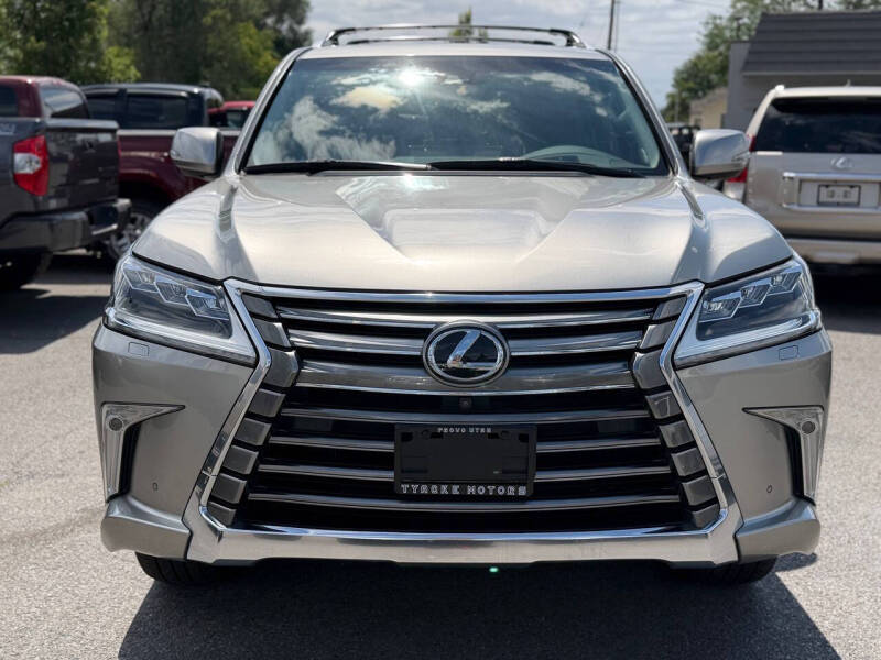 2017 Lexus LX 570