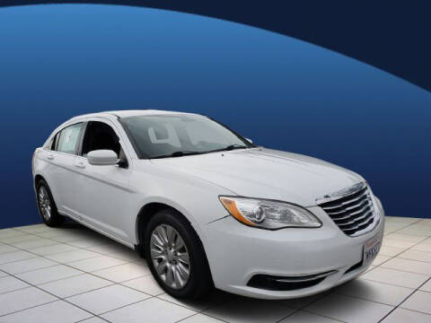 2014 Chrysler 200 LX