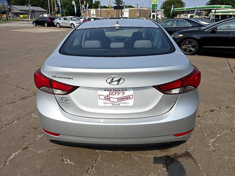2016 Hyundai Elantra