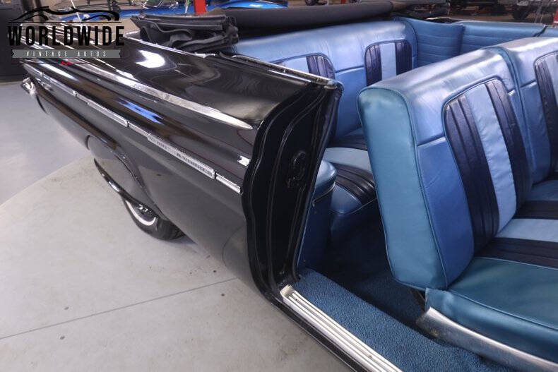 1960 Pontiac Bonneville