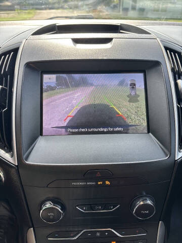 2020 Ford Edge SEL