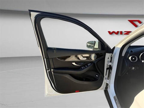 2017 Mercedes-Benz GLC GLC 300 4MATIC