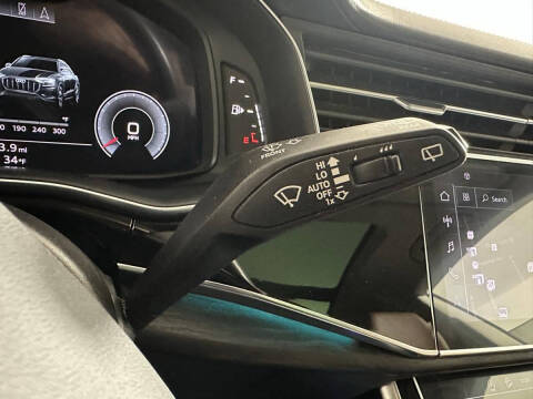 2022 Audi Q8 quattro Prestige 55 TFSI
