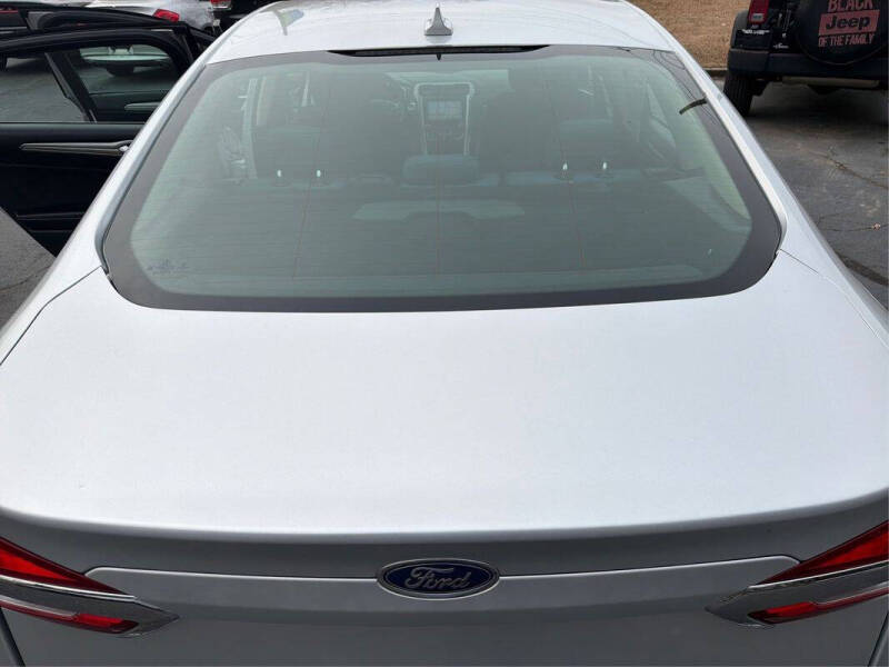 2019 Ford Fusion Hybrid SE