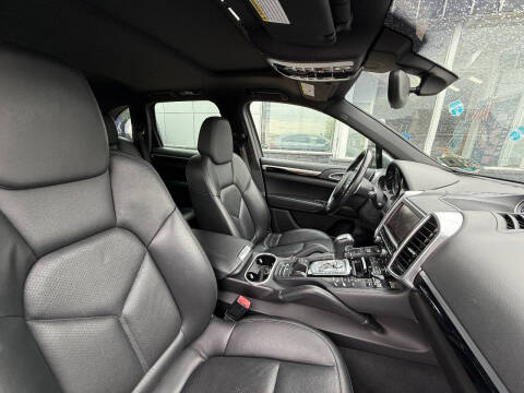 2014 Porsche Cayenne S
