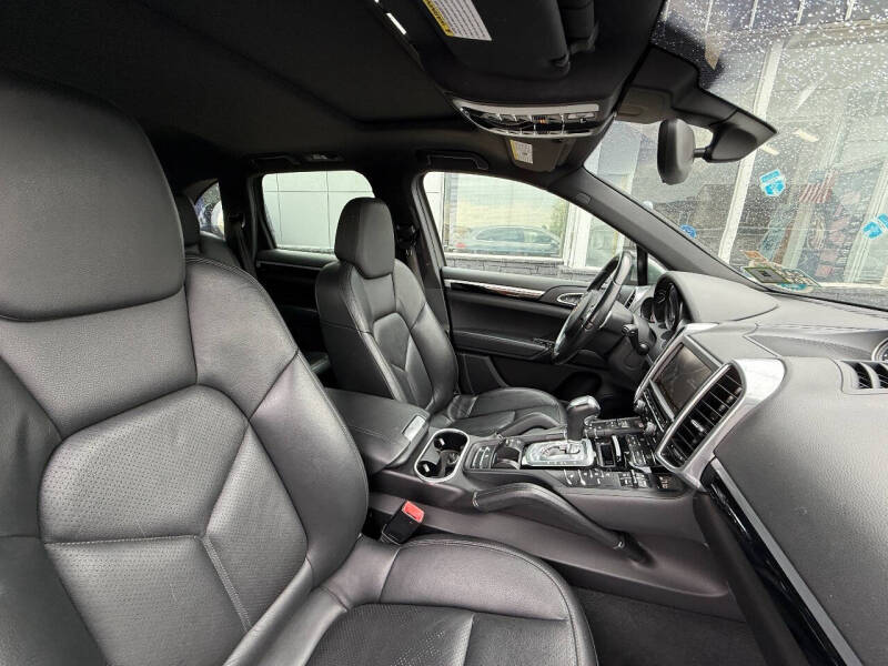 2014 Porsche Cayenne S