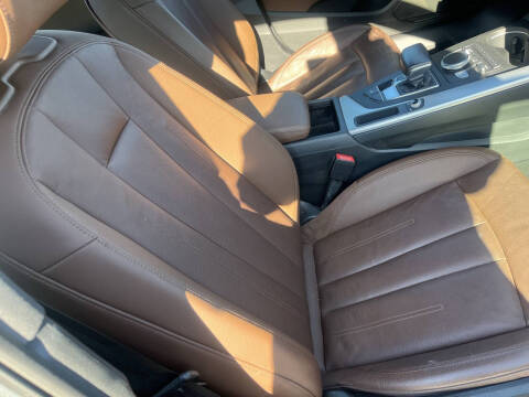 2017 Audi A4 2.0T quattro Premium