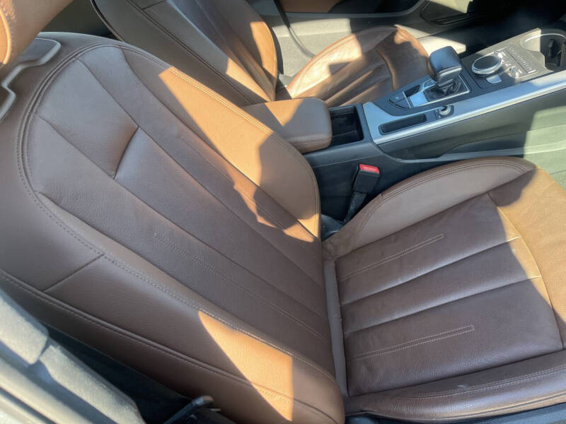 2017 Audi A4 2.0T quattro Premium