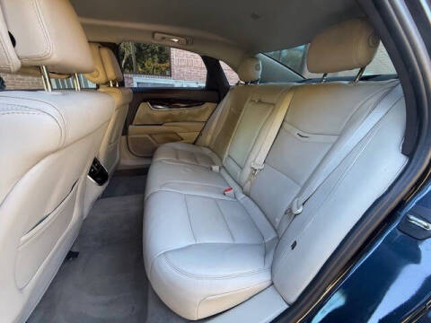 2013 Cadillac XTS Luxury Collection