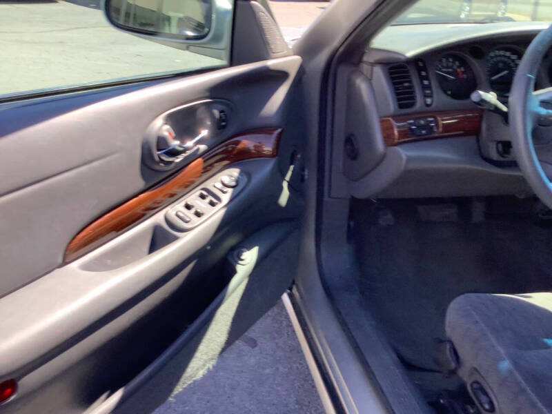 2005 Buick LeSabre Custom