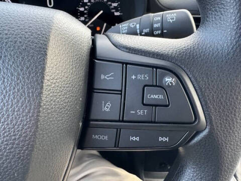 2026 Toyota Sienna LE 8-Passenger