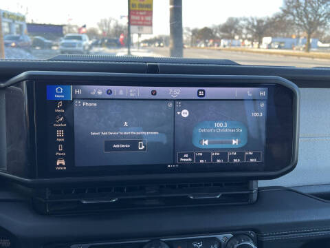 2024 Jeep Wrangler Sahara 4xe