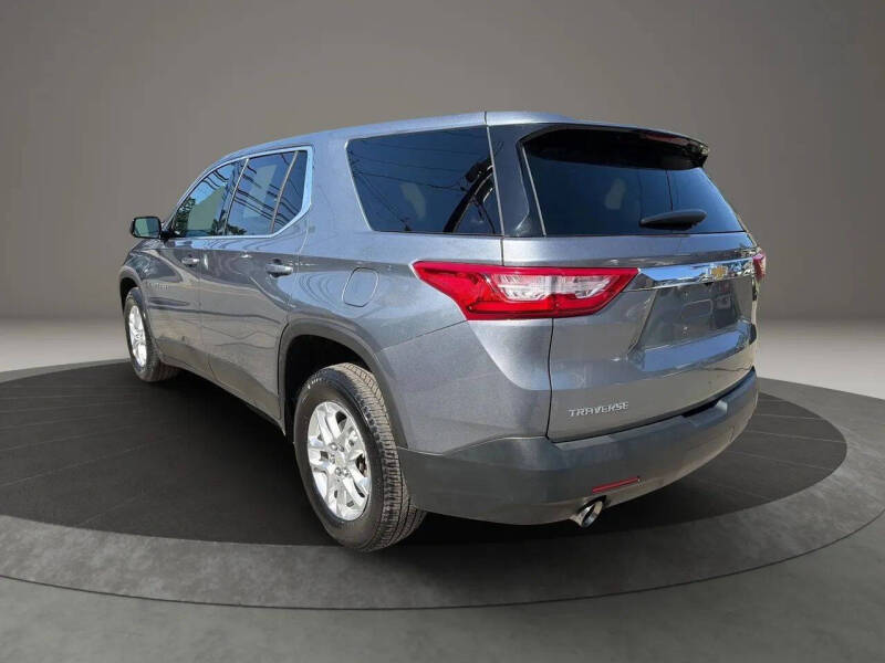 2021 Chevrolet Traverse LS