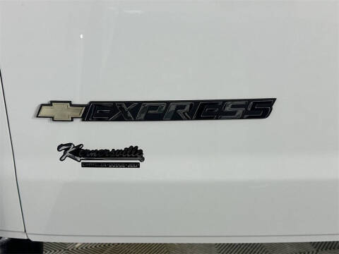 2024 Chevrolet Express 2500