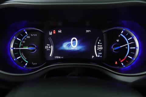 2022 Chrysler Pacifica Hybrid Touring L