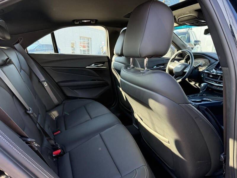 2024 Cadillac CT4 Premium Luxury