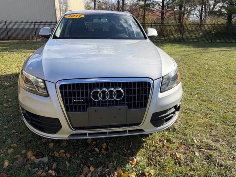 2011 Audi Q5 2.0T quattro Premium Plus