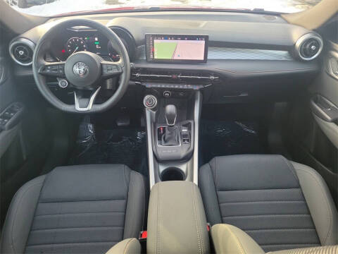 2024 Alfa Romeo Tonale Hybrid Ti