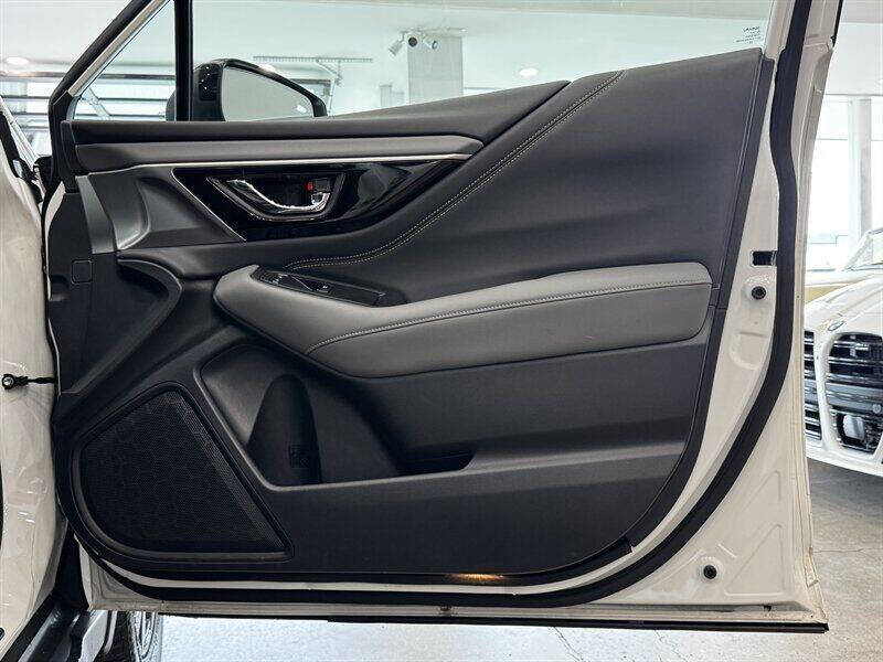 2020 Subaru Outback Onyx Edition XT