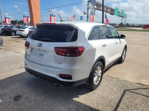 2019 Kia Sorento LX
