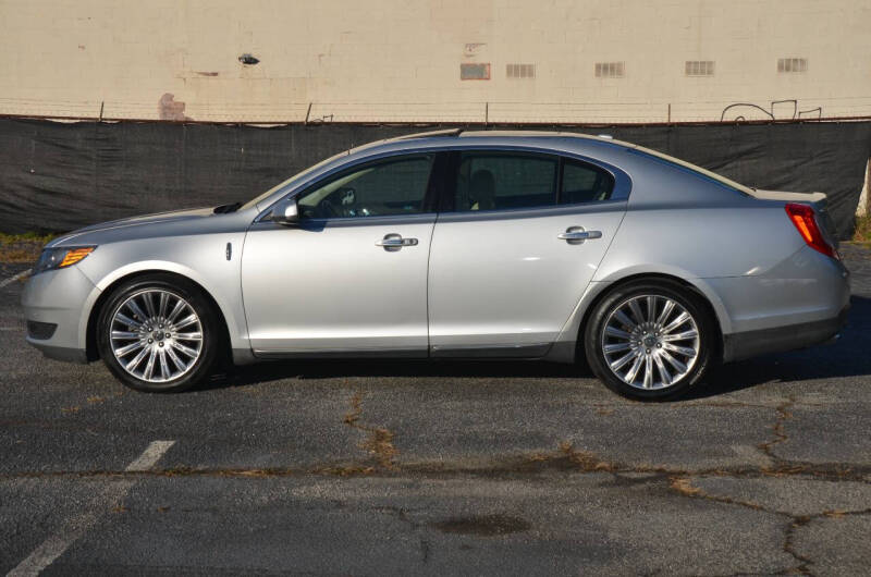 2016 Lincoln MKS