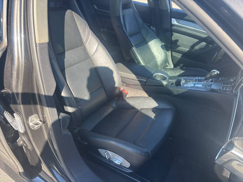 2012 Porsche Panamera