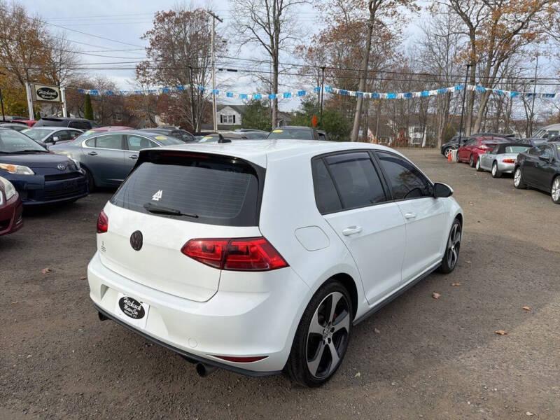 2017 Volkswagen Golf GTI SE